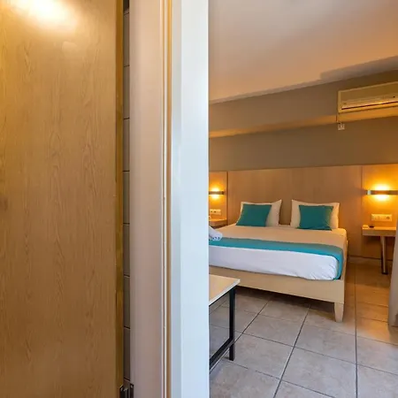 Infinity Hotel